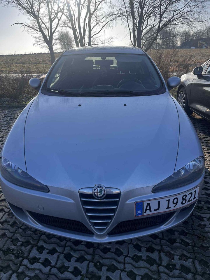 Alfa Romeo 147 2,0 TS 16V 3d