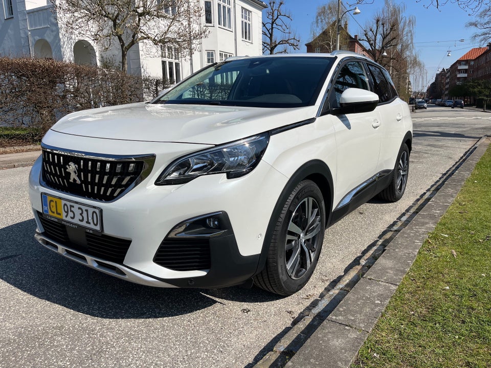 Peugeot 3008 1,2 e-THP 130 Allure EAT6 Van 5d