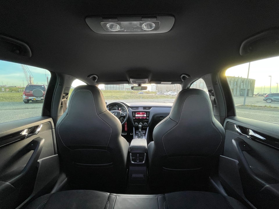 Skoda Octavia 2,0 TSi 245 RS DSG 5d
