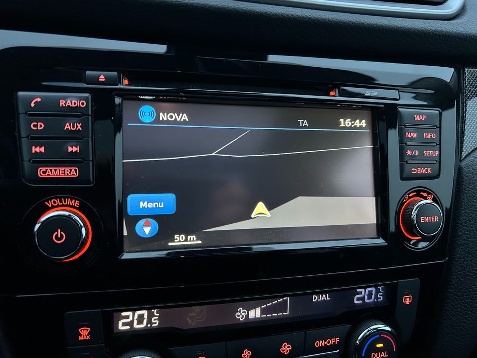 Nissan X-Trail 1,6 dCi 130 N-Connecta 7prs 5d