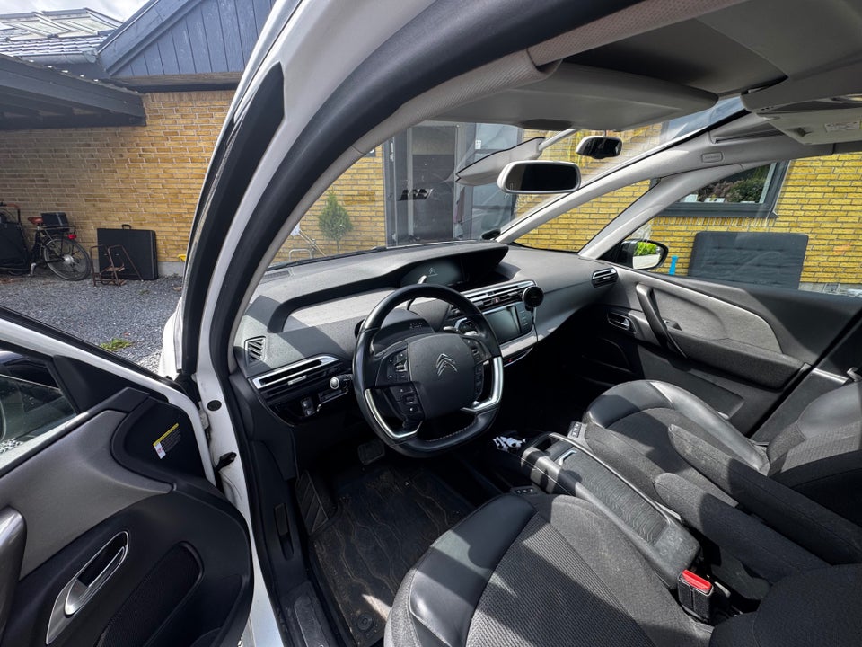 Citroën Grand C4 SpaceTourer 1,5 BlueHDi 130 Executive EAT8 7prs 5d