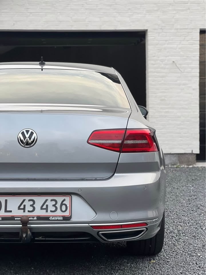 VW Passat 1,4 TSi 150 R-line DSG 4d