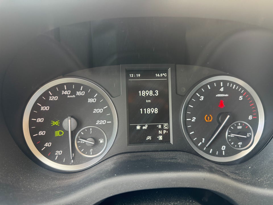 Mercedes Vito 119 2,0 CDi Kassevogn aut. L RWD