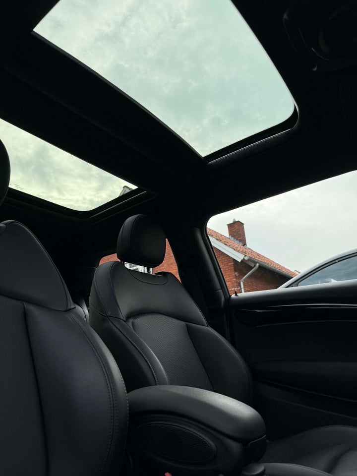 MINI Cooper SE Camden Edition 3d