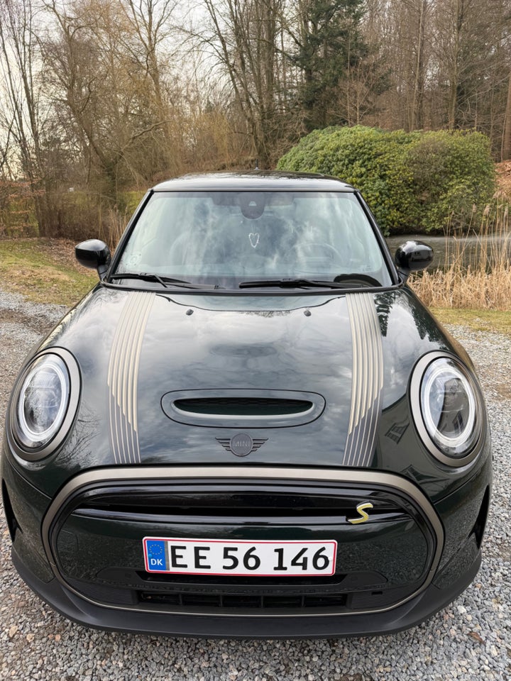 MINI Cooper SE Resolute Edition 3d