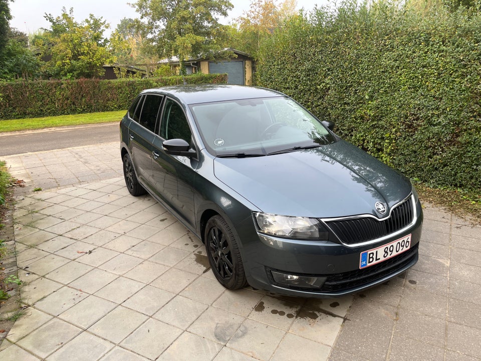 Skoda Rapid 1,4 TSi 125 Family Spaceback DSG 5d