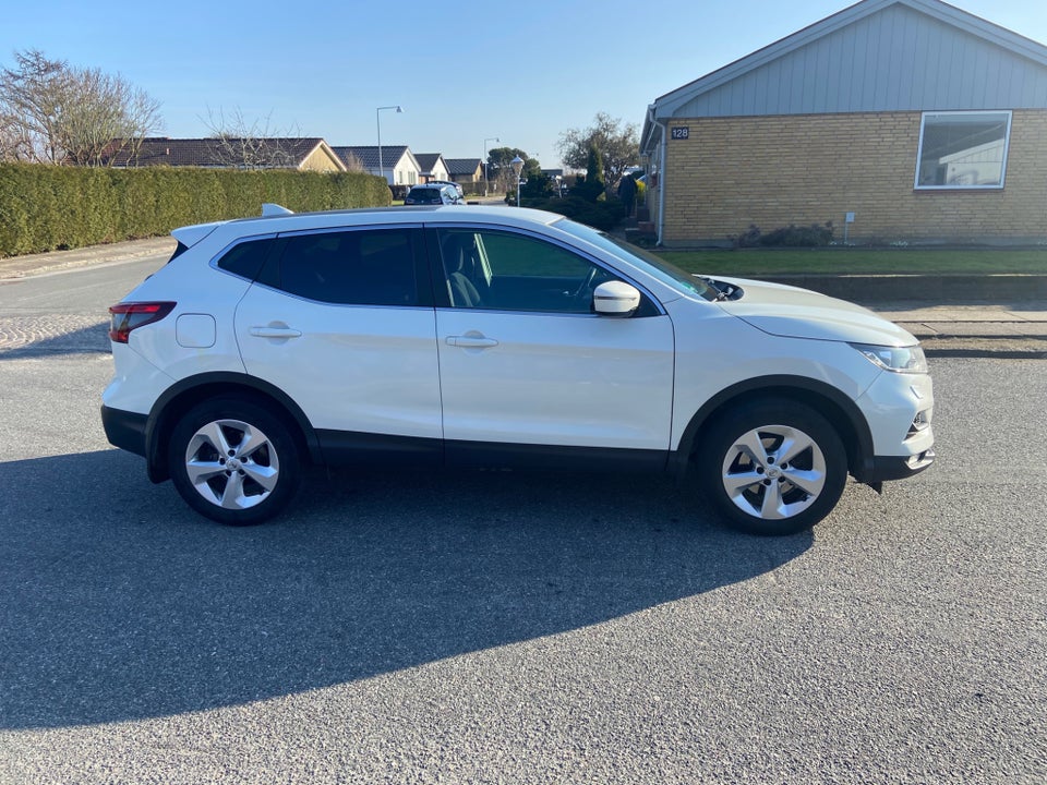 Nissan Qashqai 1,5 dCi 110 Tekna+ Van 5d