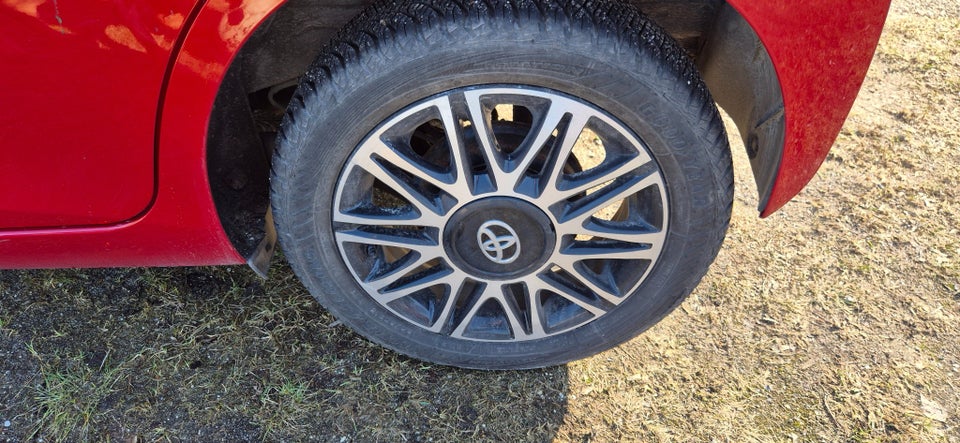 Toyota Aygo 1,0 VVT-i x 5d