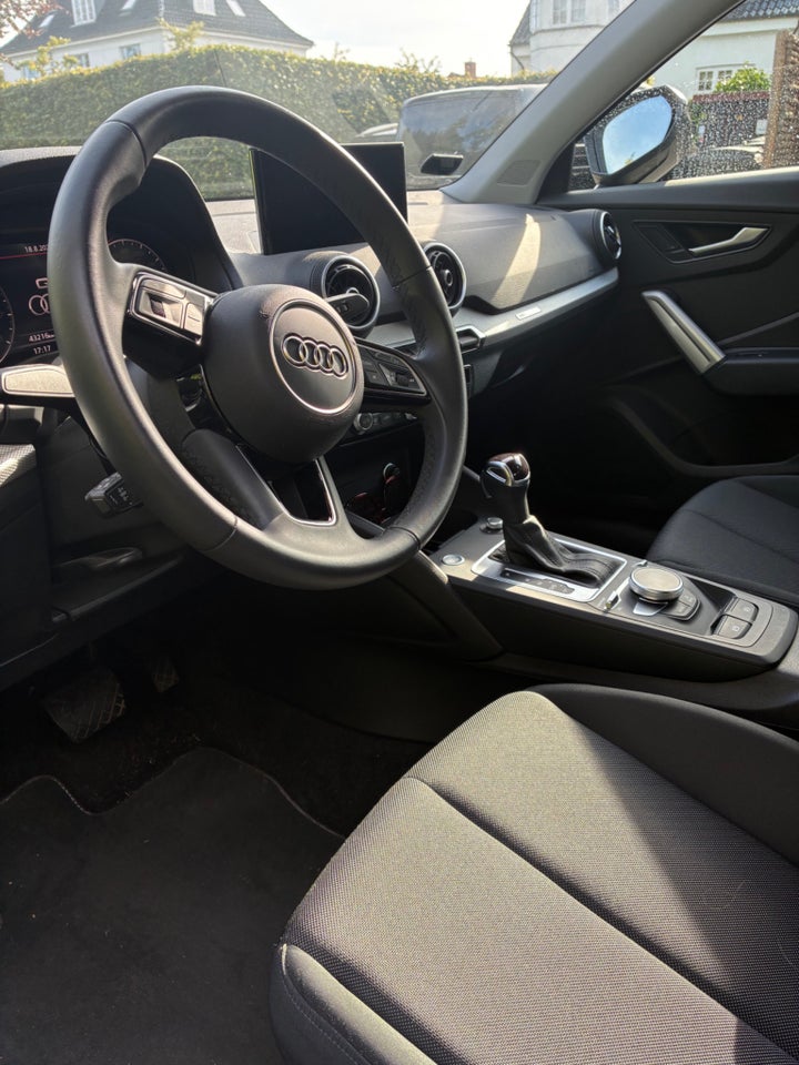 Audi Q2 35 TFSi Prestige S-tr. 5d