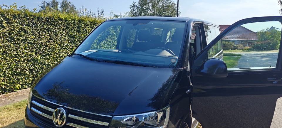 VW Caravelle 2,0 TDi 204 Comfortline kort