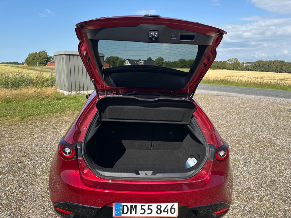 Mazda 3 2,0 e-SkyActiv-G 150 Homura aut. 5d