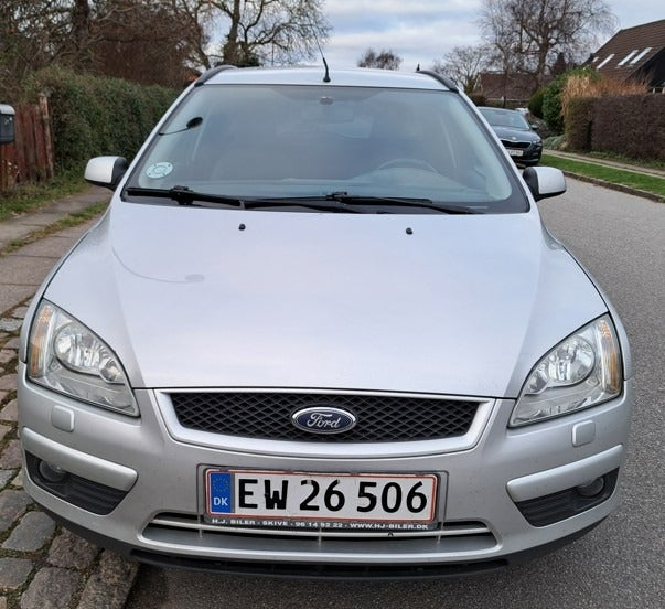 Ford Focus 1,6 Trend stc. 5d