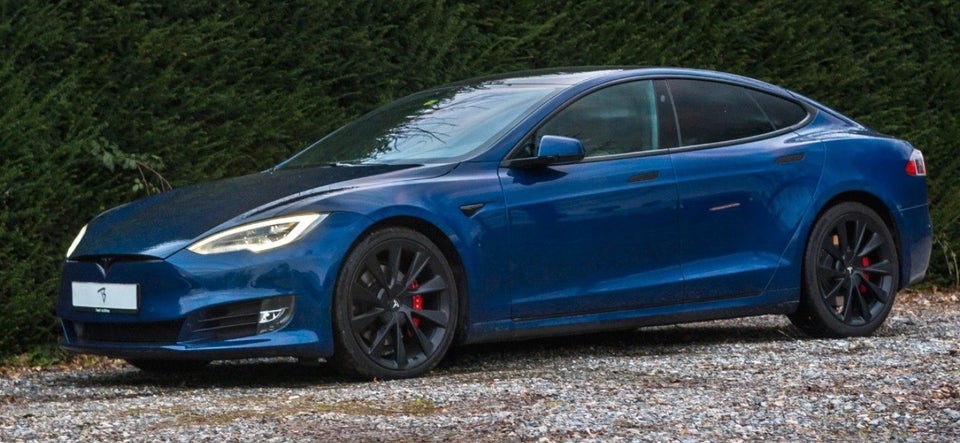 Tesla Model S Ludicrous Performance AWD 5d