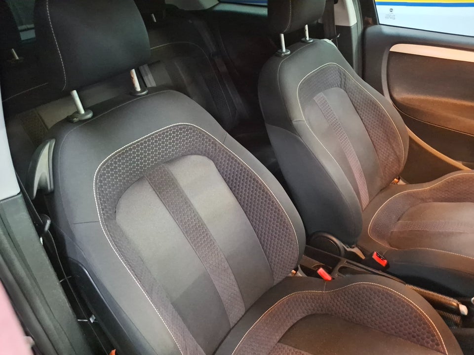 Fiat Punto Evo 1,4 M-Air 135 Sport 3d