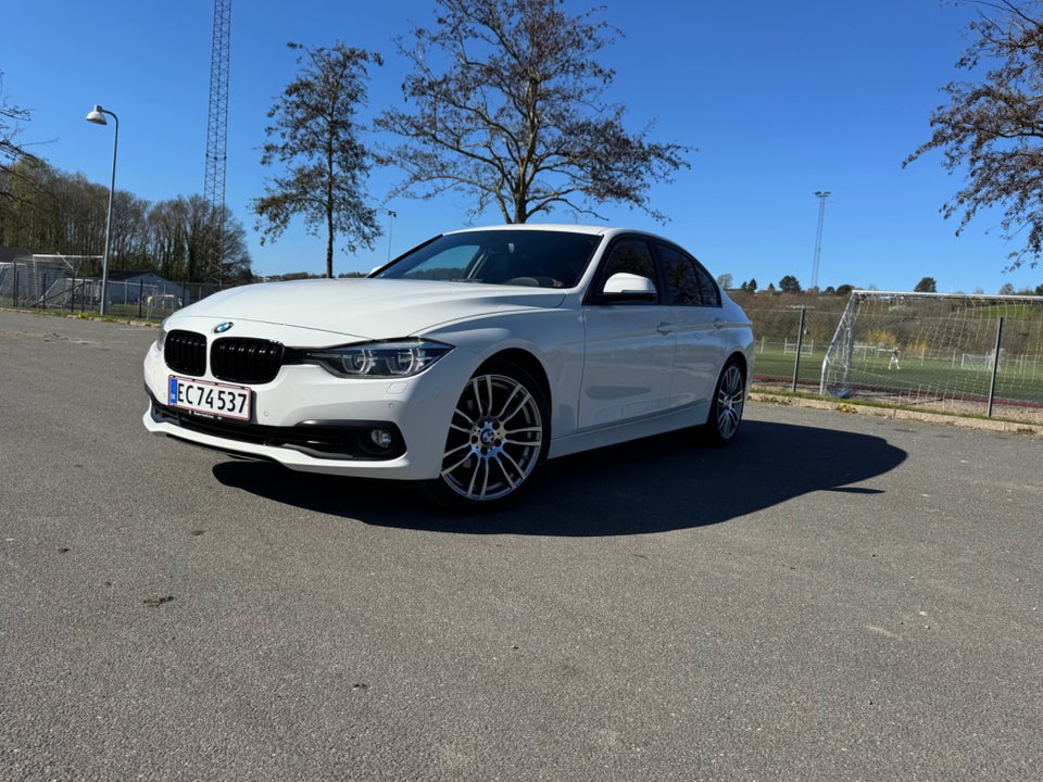 BMW 320i 2,0 Sport Line aut. 4d