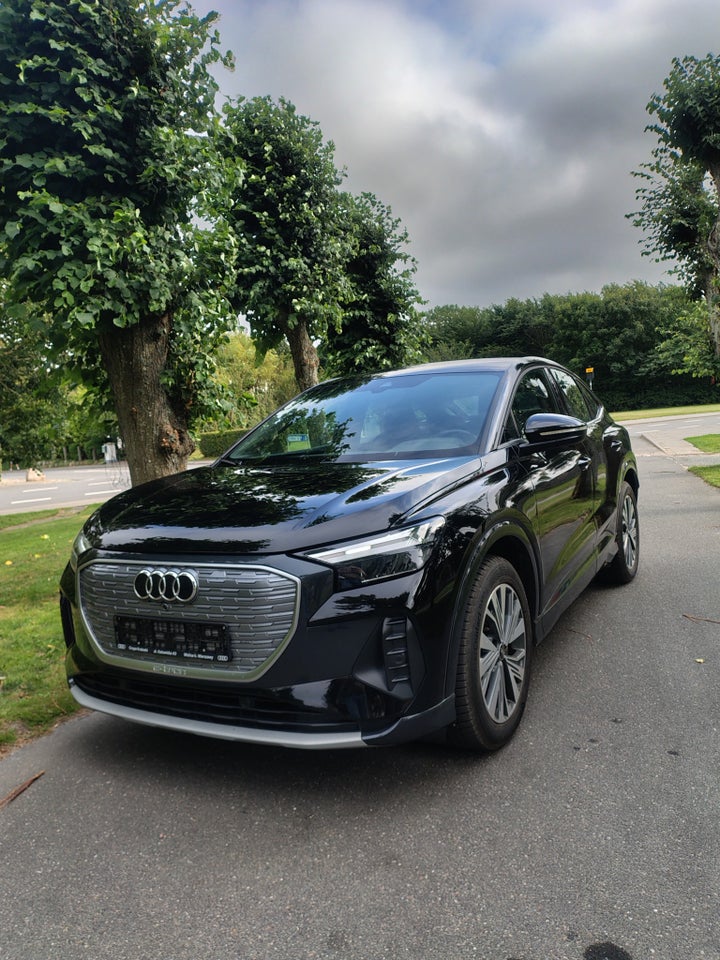 Audi Q4 e-tron 40 Advanced Sportback 5d