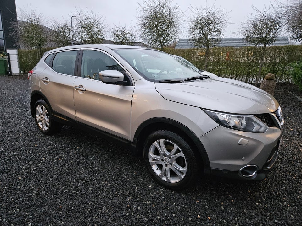 Nissan Qashqai 1,2 Dig-T 115 Visia X-tr. 5d