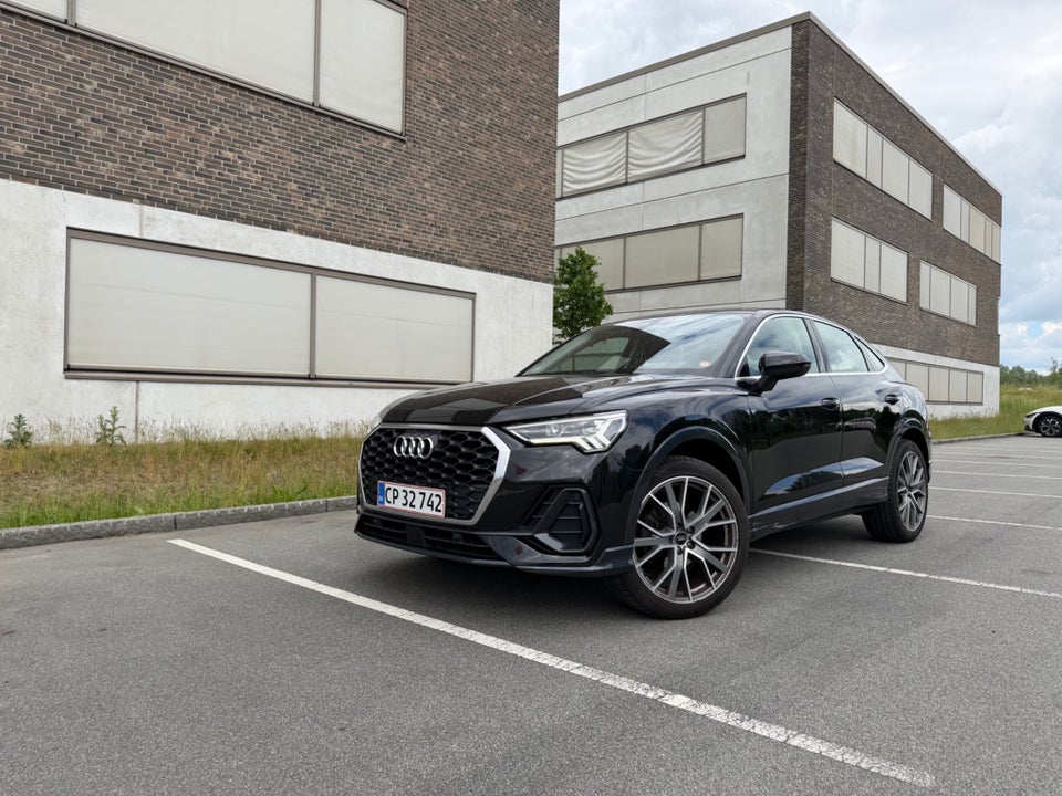 Audi Q3 35 TFSi Sportback S-tr. 5d