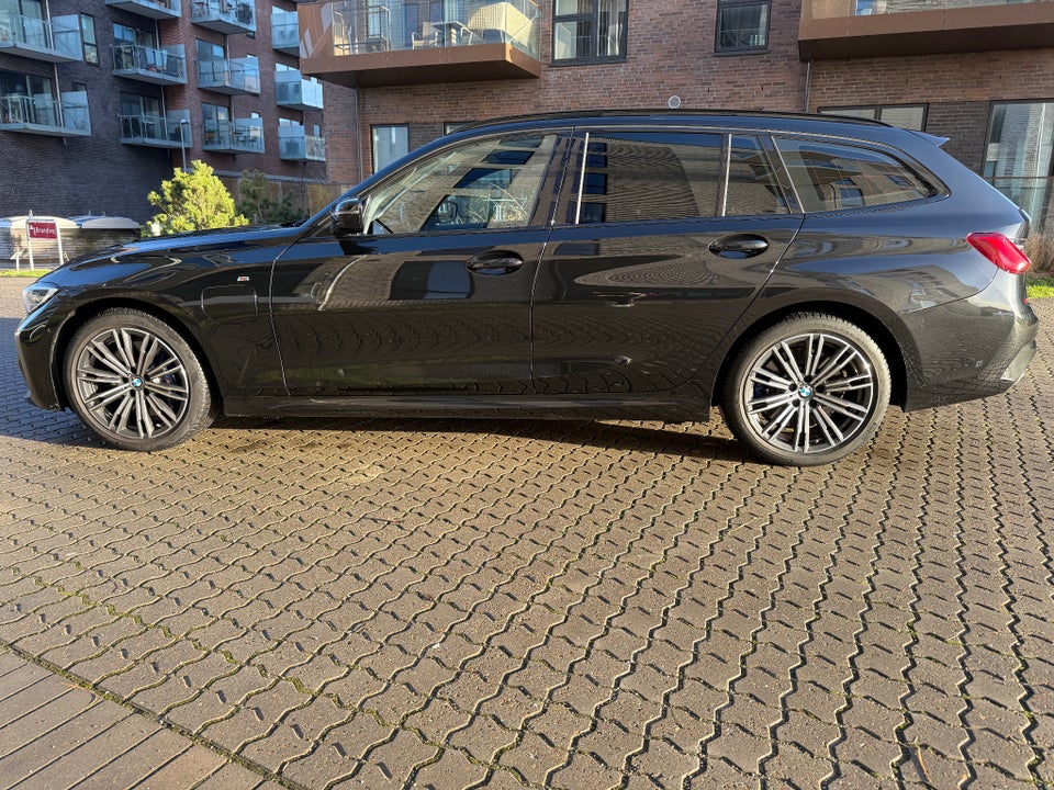 BMW 330e 2,0 Touring M-Sport aut. 5d