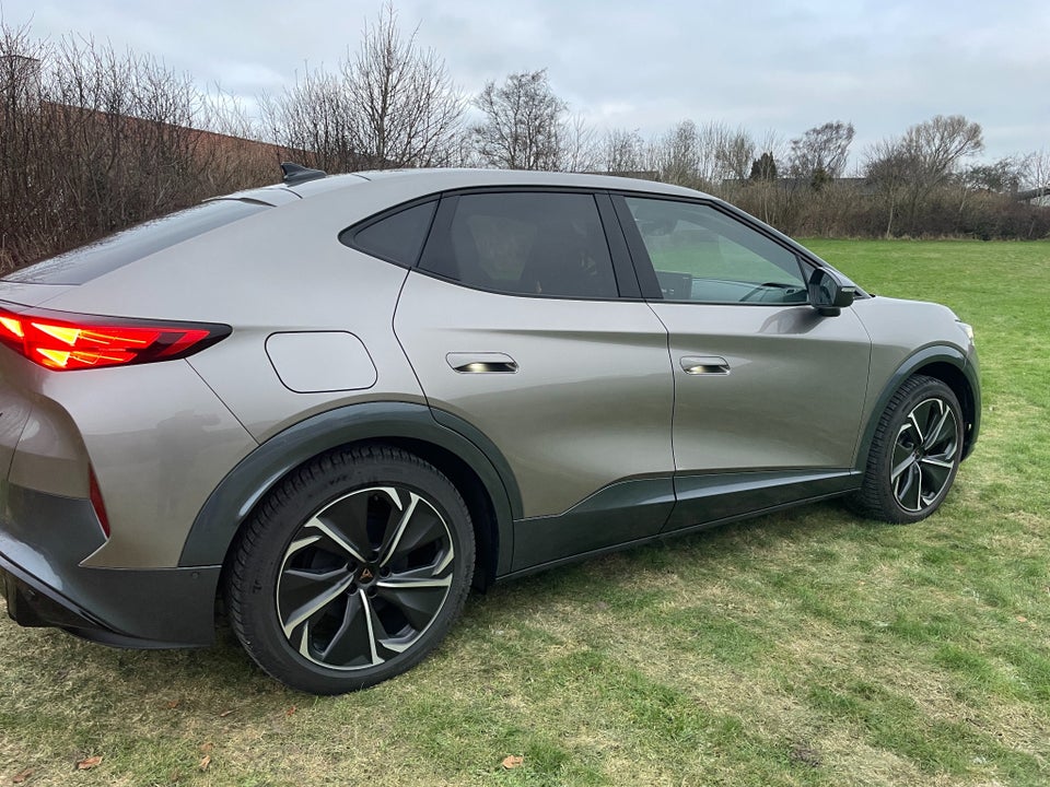 Cupra Tavascan 77 VZ Adrenaline 5d