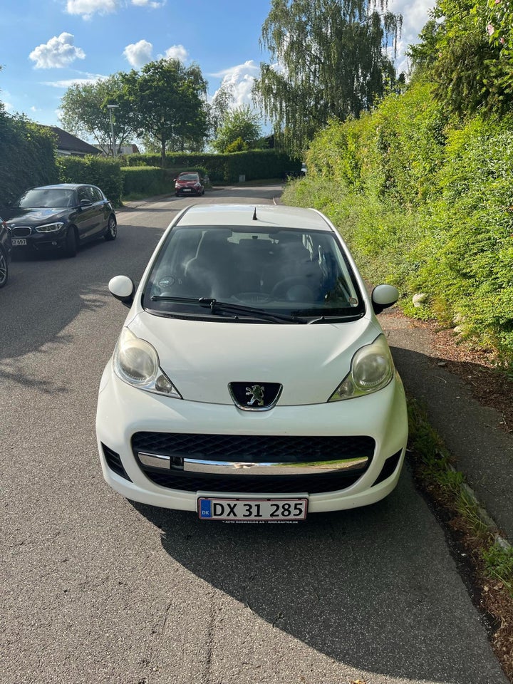 Peugeot 107 1,0 Active 5d