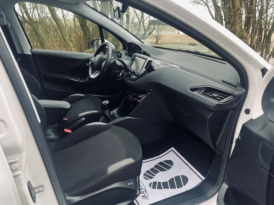 Peugeot 208 1,6 BlueHDi 100 Active+ 5d