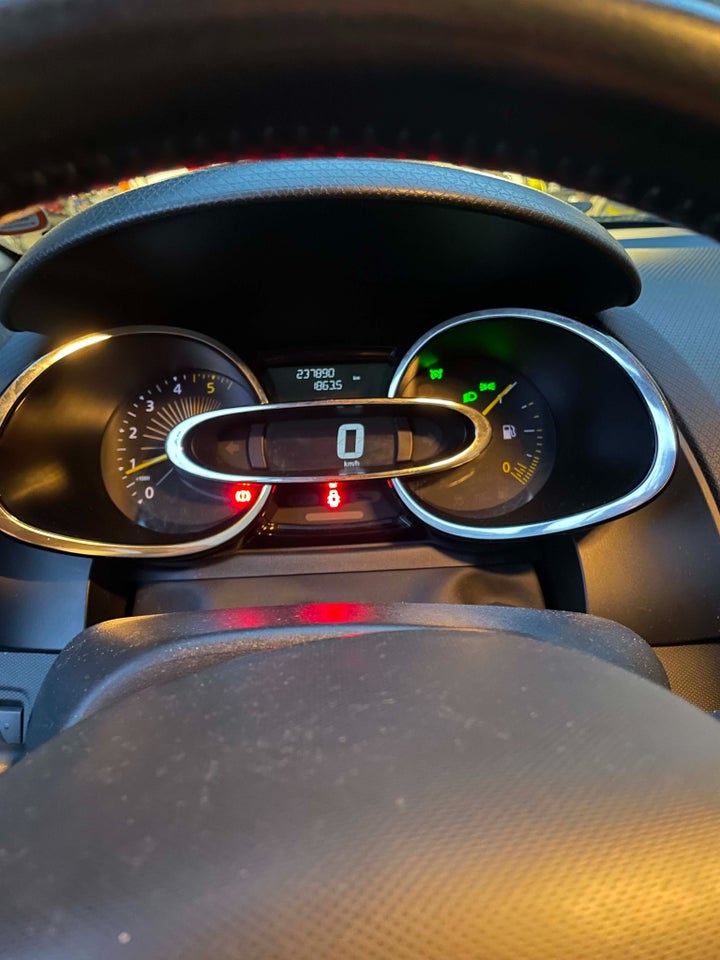 Renault Clio IV 1,5 dCi 90 Dynamique Sport Tourer Van 5d