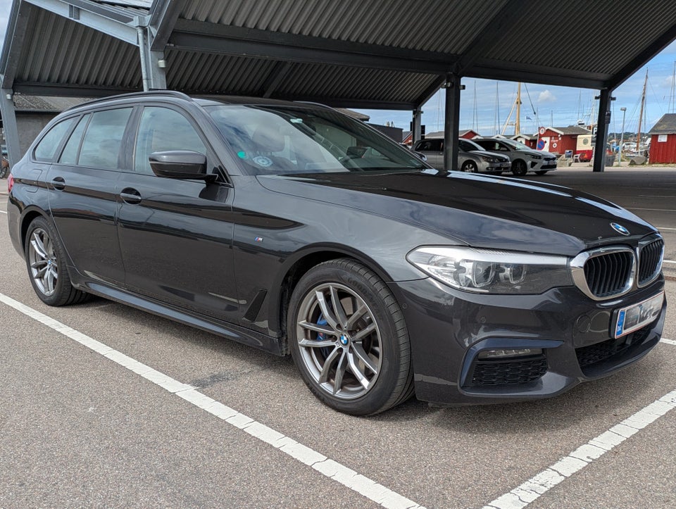 BMW 530d 3,0 Touring M-Sport xDrive aut. 5d