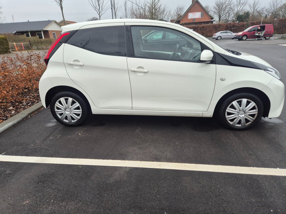 Toyota Aygo 1,0 VVT-i x 5d