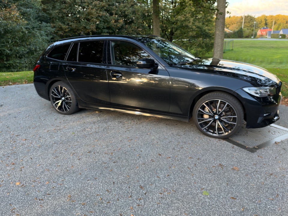BMW 330e 2,0 Touring Sport Line aut. 5d