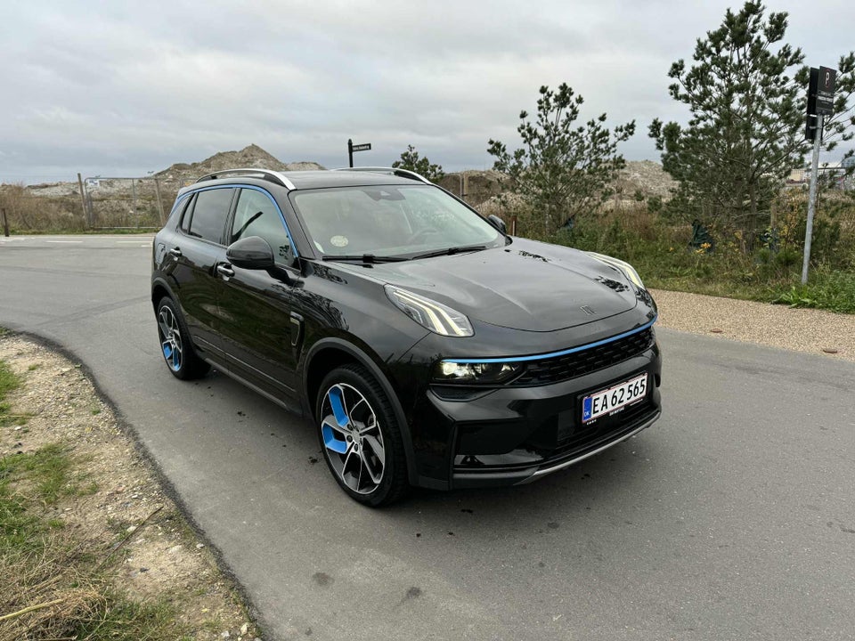 Lynk & Co 01 1,5 PHEV 5d