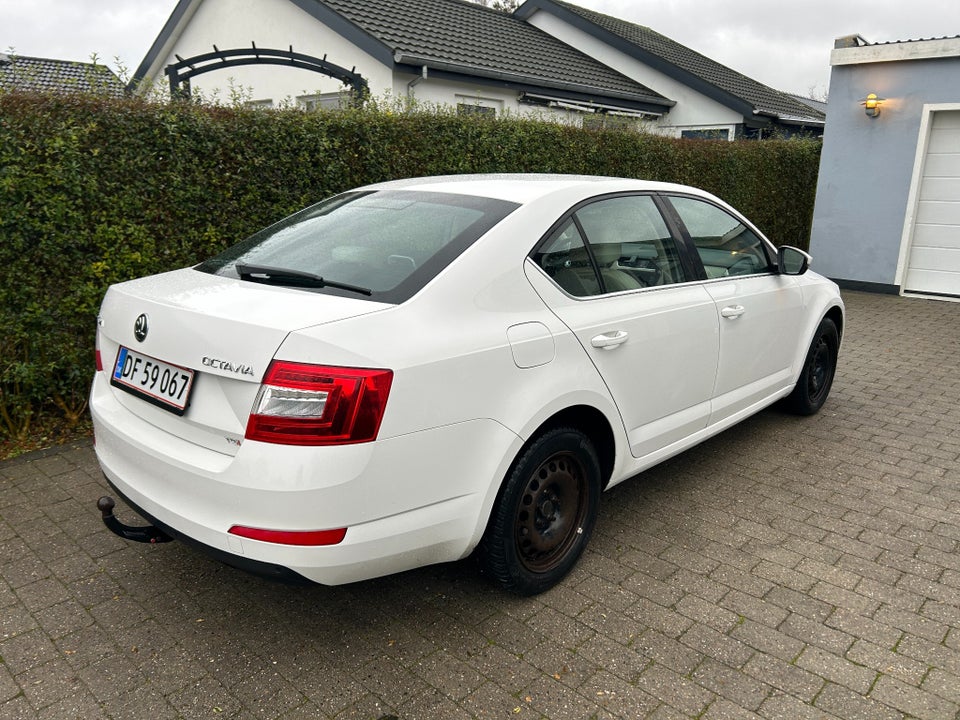 Skoda Octavia 1,4 TSi 140 Elegance DSG 5d