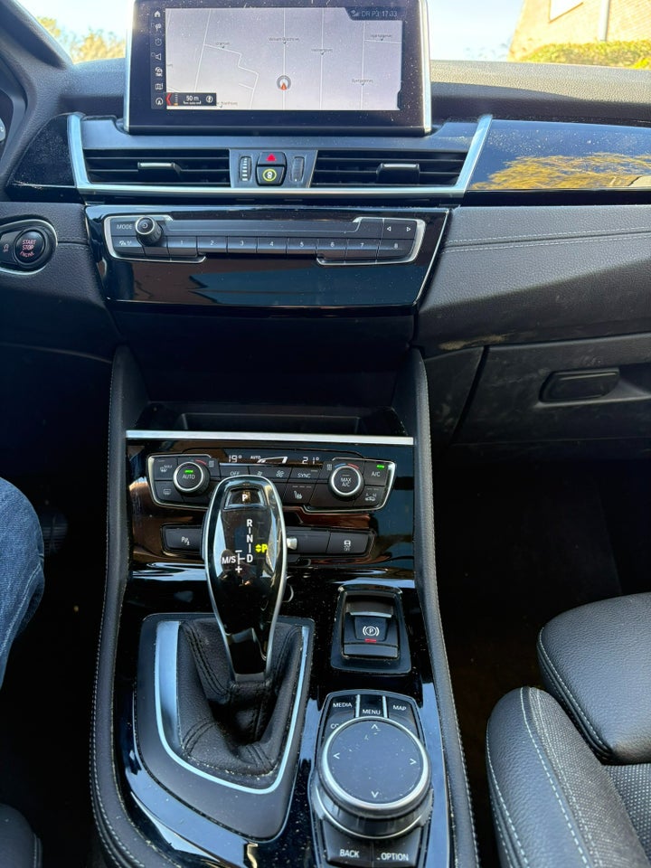 BMW 220i 2,0 Gran Tourer Sport Line aut. 7prs 5d