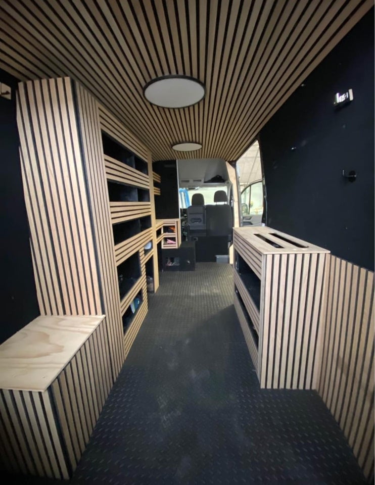 VW Crafter 35 2,0 TDi 140 Ladvogn L3