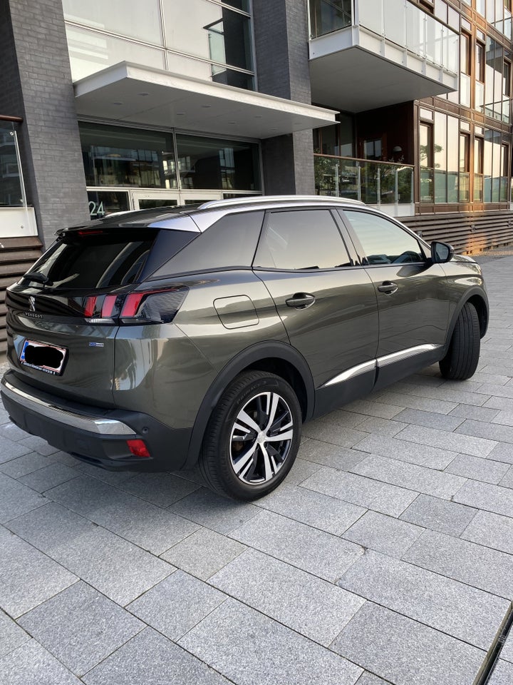 Peugeot 3008 1,2 e-THP 130 Allure EAT6 5d