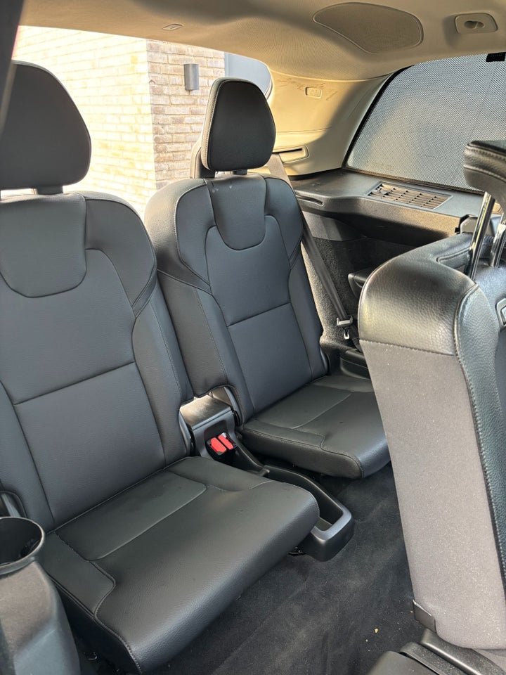 Volvo XC90 2,0 T8 407 Momentum aut. AWD 7prs 5d