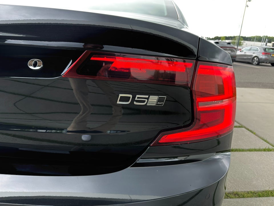 Volvo S90 2,0 D5 235 Inscription aut. AWD 4d