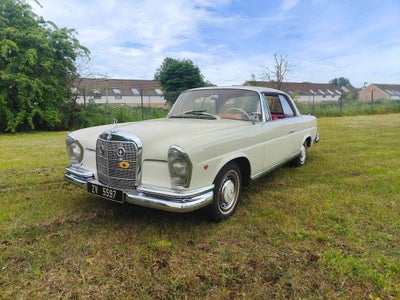 Mercedes 220 SE 2,2 Coupé 2d