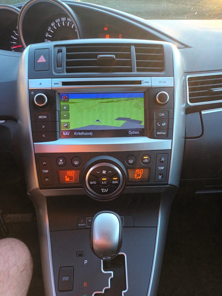 Toyota Verso 1,8 VVT-i T2 Touch MDS 7prs 5d