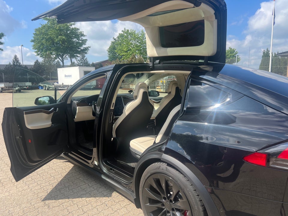 Tesla Model X 100D 5d