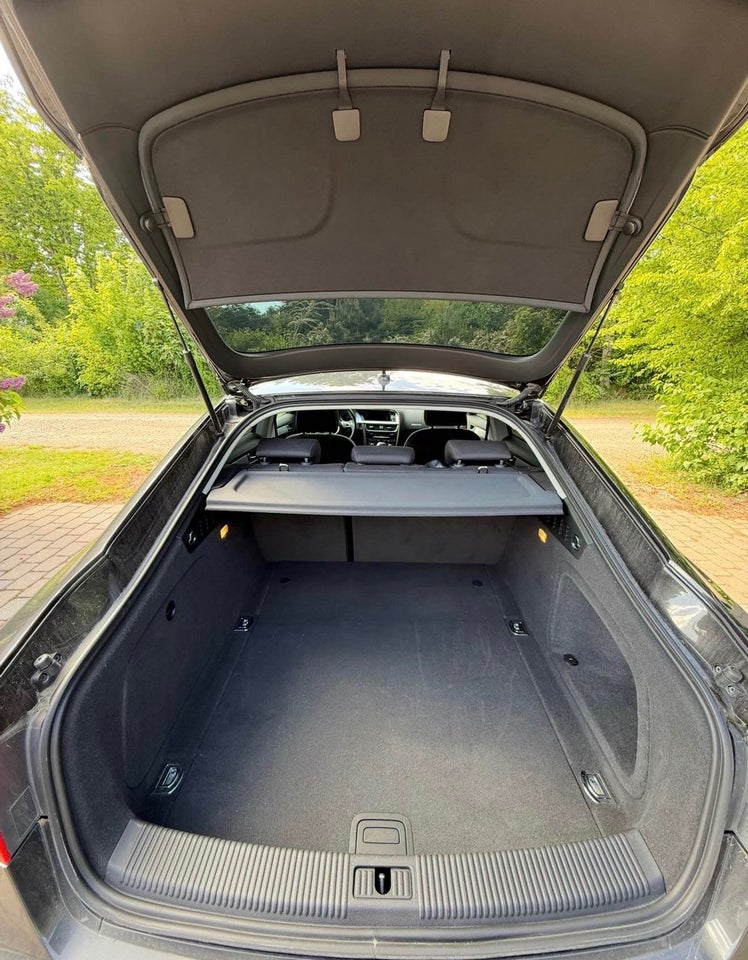 Audi A5 1,8 TFSi 144 S-line Sportback Multitr. 5d