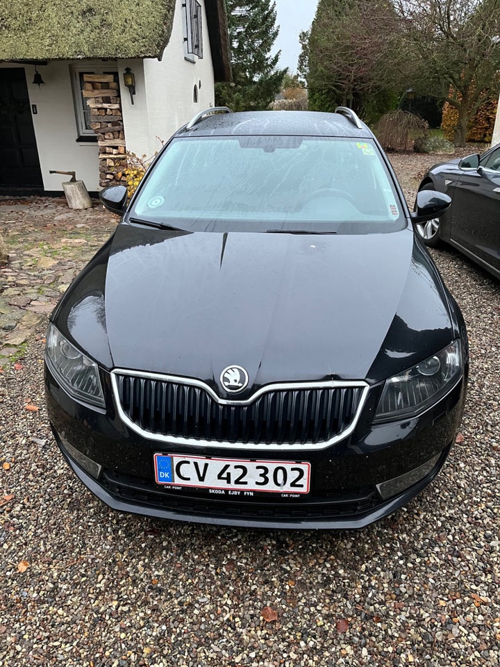 Skoda Octavia 2,0 TDi 150 Ambition Combi DSG 5d