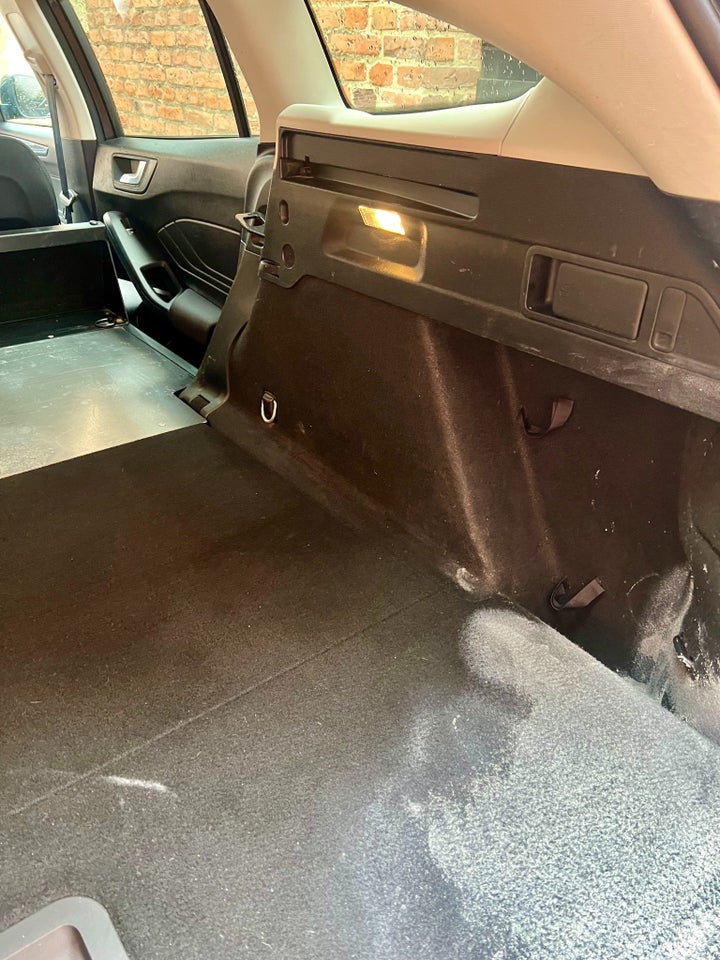 Ford Focus 1,5 EcoBlue Titanium Van 5d