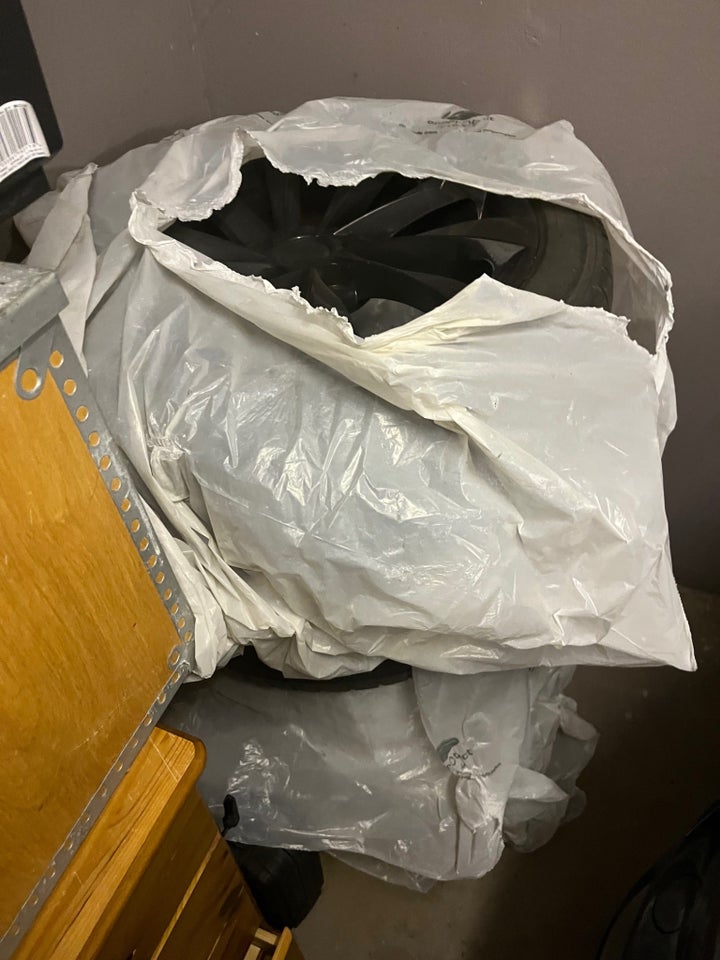 Tesla Model 3 Standard Range+ RWD 4d