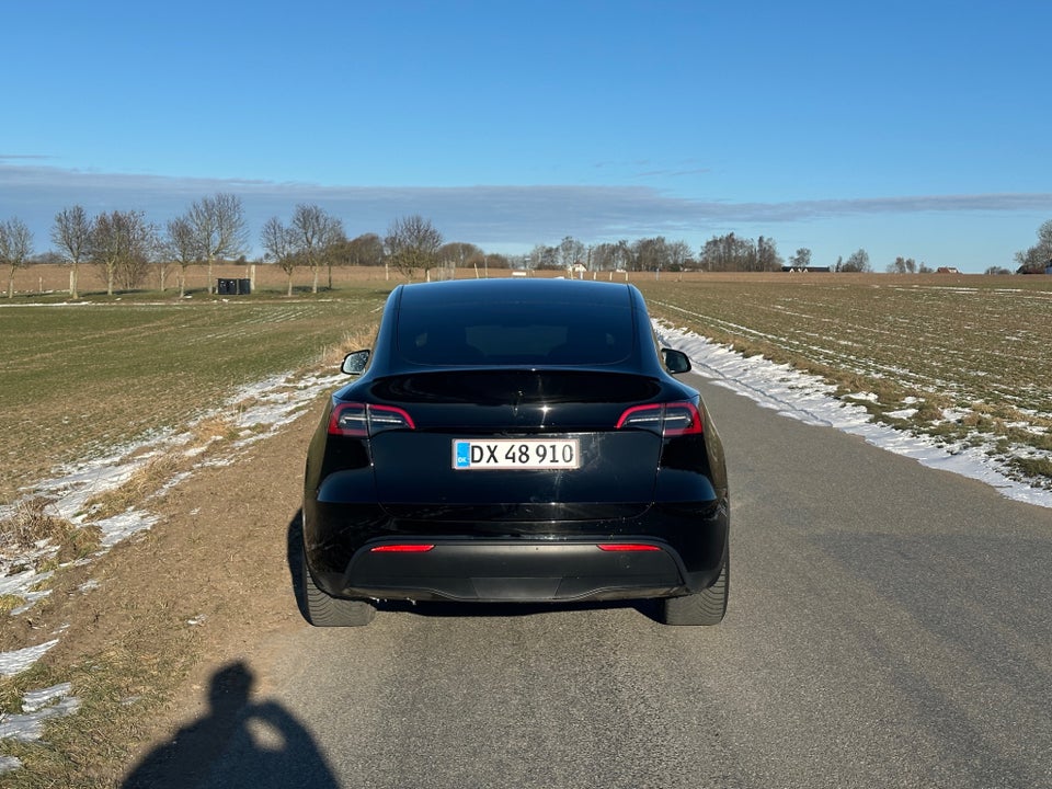 Tesla Model Y RWD 5d