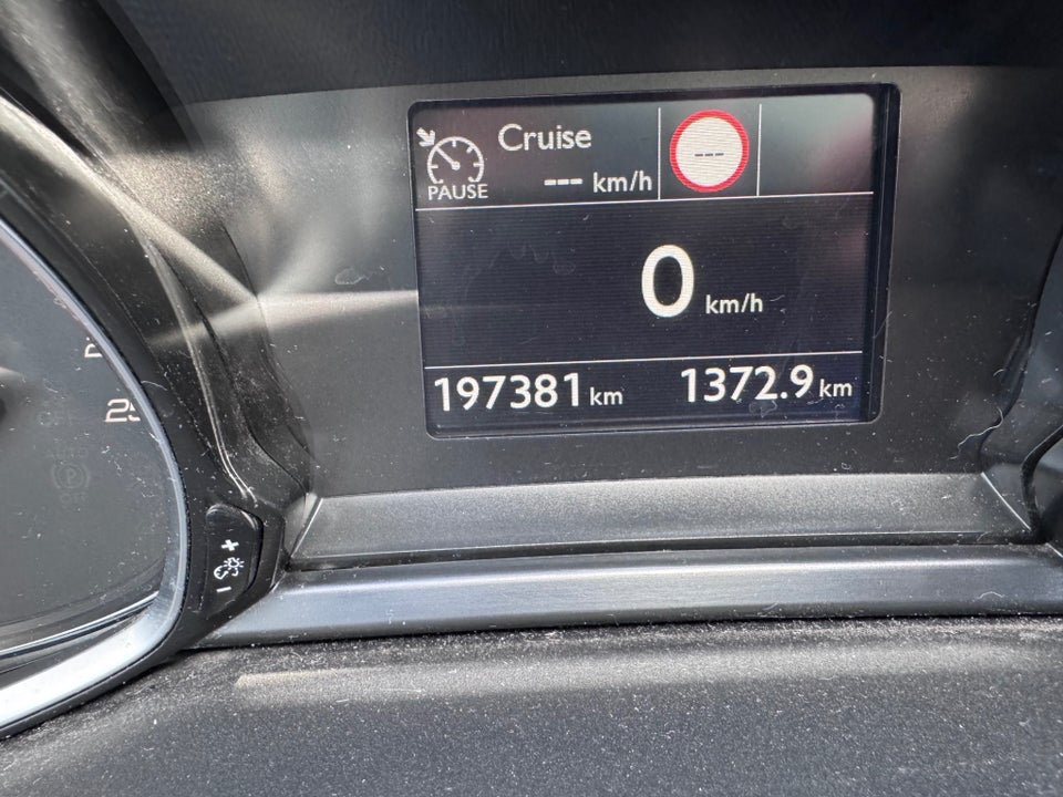 Peugeot 308 1,6 BlueHDi 120 Allure Sky SW 5d