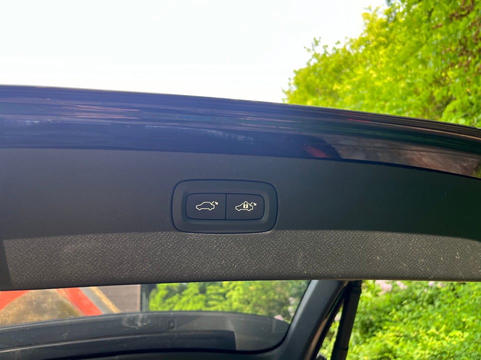 Volvo XC90 2,0 T8 ReCharge Ultimate Bright aut. AWD 7prs 5d