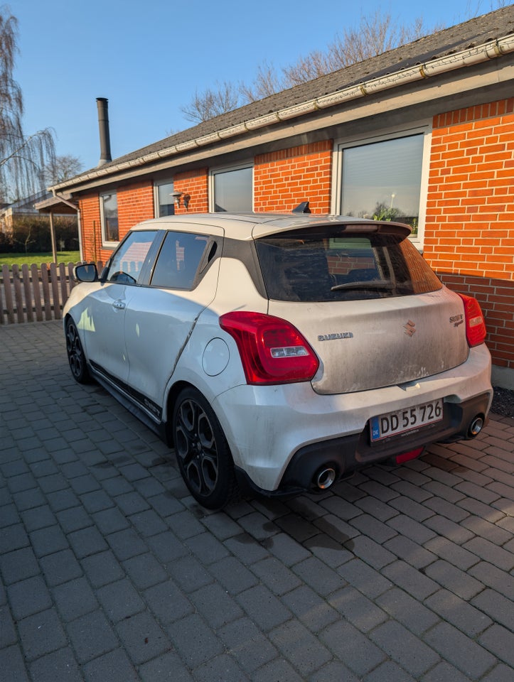 Suzuki Swift 1,4 Boosterjet Sport 5d