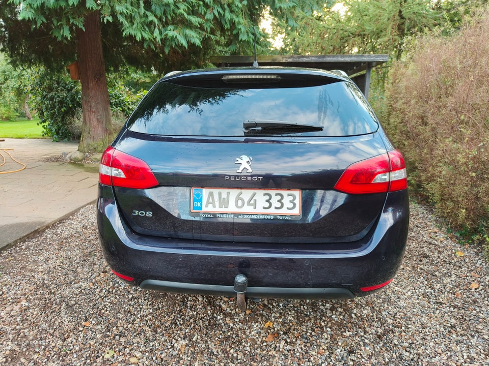 Peugeot 308 1,6 BlueHDi 120 Style SW 5d