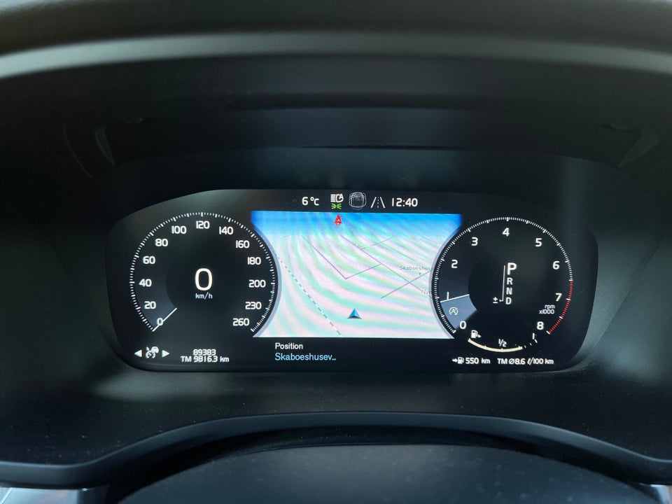 Volvo V60 2,0 T4 190 R-Design aut. 5d